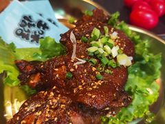 烤猪蹄-二旗里烧烤·烤羊排(龙域店)