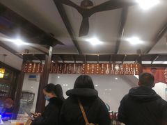 大堂-长人馄饨铺(解放街店)