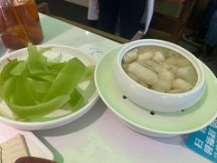 -洪氏嗨捞·广东猪肚鸡·椰子鸡火锅(西咸万象城店)