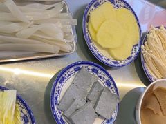 -有拈头成都市井火锅(体育路店)