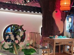 大堂-荷塘秋月·本帮江浙菜(国权路店)