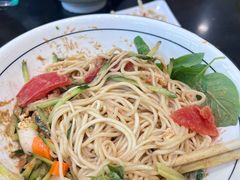 -杨记清芳牛肉拉面(宝龙广场店)