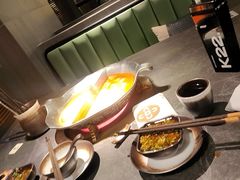 -湊湊火锅·茶憩(杭州湖滨银泰in77店)