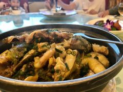 -东豪园林海鲜酒家(南港路辅路店)