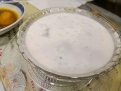 -广信牛奶甜品世家(台东店)