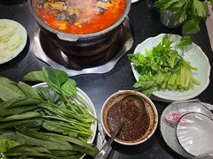 酸汤鱼火锅-百味源炭火烤翅 ·夜市大排档(酒仙桥店)