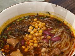 麻婆婆全家福红薯粉-麻婆婆白家肥肠粉(海岸城店)