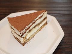 -有猫主题·治愈系猫咖(曾厝垵店)