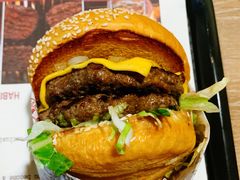 火烤双层牛肉特堡-The Habit Burger Grill 哈比特汉堡(复兴soho店)