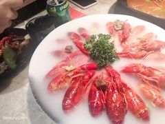 -沪小胖小龙虾(淮海中路旗舰店)