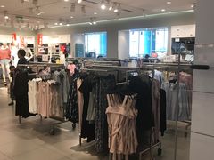 -H&M(鹏欣水游城店)