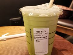 -星巴克臻选(上海虹桥新天地三店)