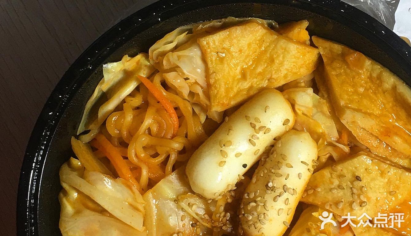 瞎吃合集[调皮]｜疯狂踩雷de12月份de外卖&小零嘴&饭们 