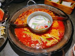 -渝涯重庆豆花老火锅(中赢国际店)