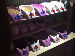 -唯爱KTV聚会餐厅(仙林东城汇店)