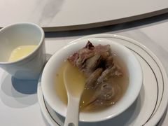 竹荪乳鸽汤-琬苑鸽庄·川粤融合菜(解放碑总店)