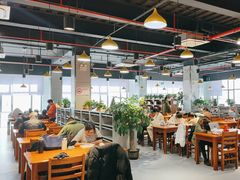 -上海市虹口区图书馆(曲阳分馆)