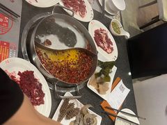 -名门潮牛·鲜牛肉海鲜火锅.烧烤自助餐厅(诚丰广场店)