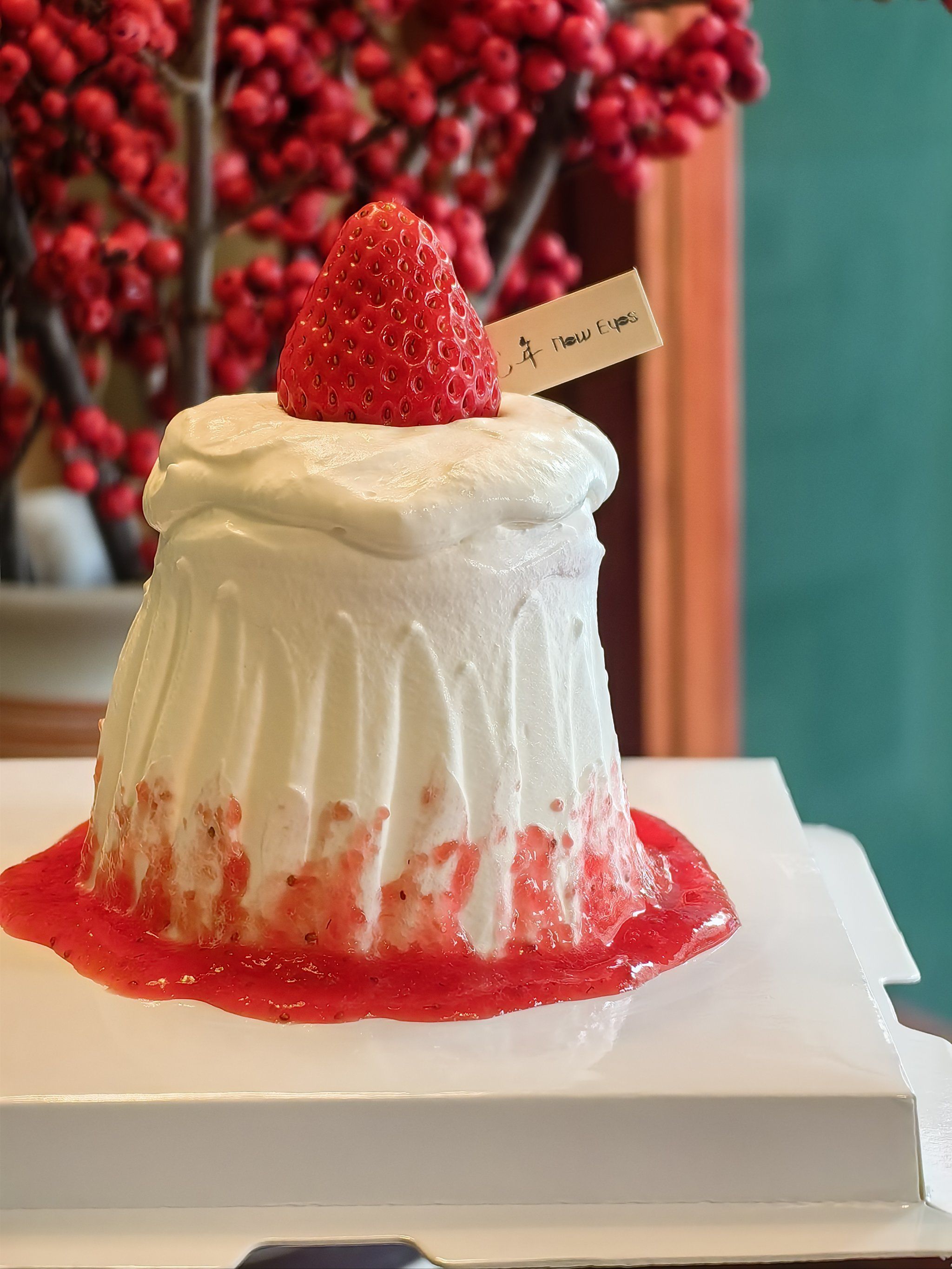 草莓🍓瀑布云朵☁红丝绒戚风蛋糕
