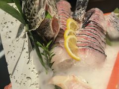 -领鲜天下·焗海鲜·花胶鸡(天目里店)