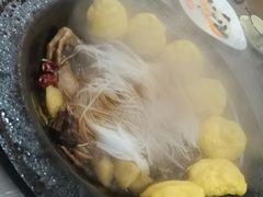-东北农家院·铁锅炖(莘庄店)