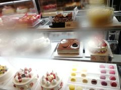-巴黎贝甜(大宁国际商业广场店)