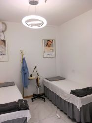 -瓷肌博士·祛痘科技美肤