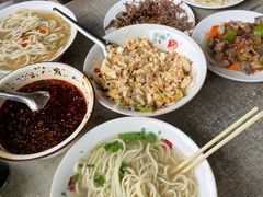 -正宗胖子抻面馆(岭东路店)