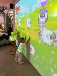 -奈尔宝·儿童乐园·亲子餐厅(鄞州万达店)