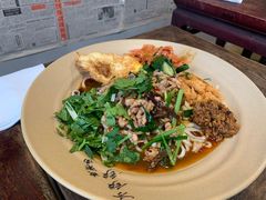 -方铲铲·成都板凳面(滨江银泰店)