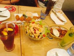 -必胜客(新中纬店)
