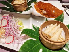 梧桐四味烤鸭-梧桐北京烤鸭·铜锅涮肉(海岸城店)