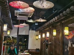 -聚汇三少·龙虾·中餐厅(莫邪路新天地店)