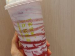-奈雪的茶(优特汇店)