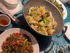 -呷湘厨·鱼汤捞饭·剁椒鱼头·辣椒炒肉(国家会展中心店)