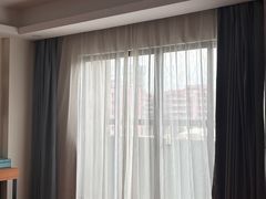 -希岸·轻雅酒店(广州白鹅潭艺术中心花地湾地铁站店)