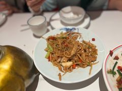 -柳市现代广场