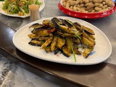 -宏源鑫海鲜餐厅·海景婚宴厅(石老人店)