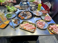 -哈哈碳都·牛肋条无限自助烤肉(台江万达店)