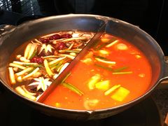 -湊湊火锅·茶憩(新中关购物中心店)