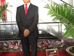 -金石蜡像馆
