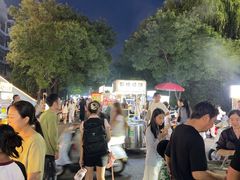 -大学城夜市