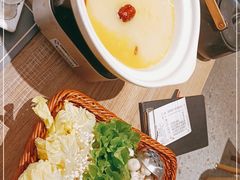 -麦龙·新港风料理(江汉路店)