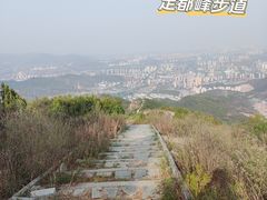 -定都峰