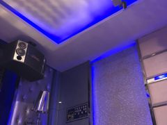 -蓝尊量贩(黄河路店)