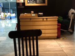 -星巴克(浦东机场T2到达店)