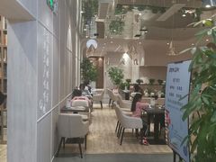 -钟书阁(群光广场店)