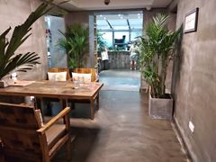 大堂-HIGH FIVE哈福手工汉堡(桂林路店)