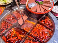 -巴将军·非遗原味火锅(解放碑店)