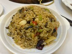 牛肝菌炒饭-菌海森林·非遗野生菌火锅(西山区滇池路摩根道店)